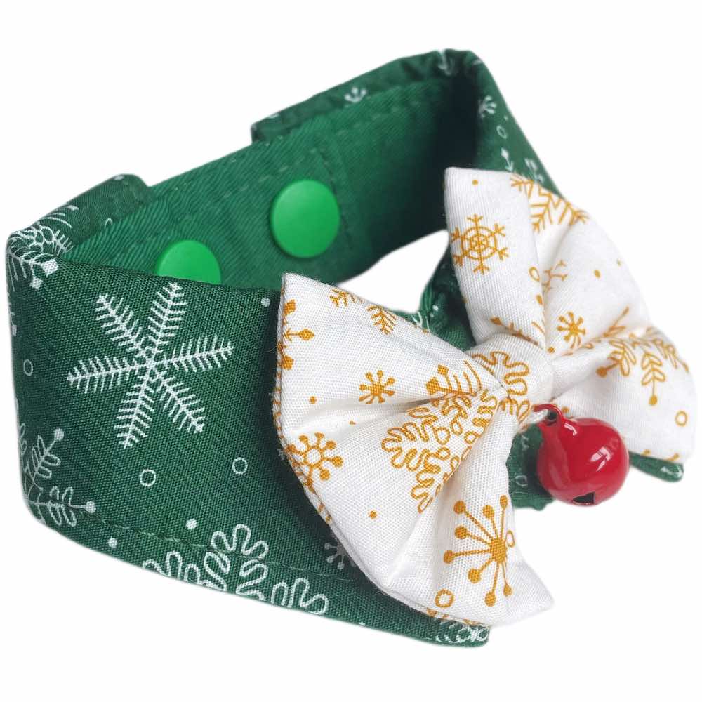 RuffCo Handcrafted Bowtie Button Collar For Cats & Dogs (Green Snowflake) - Kohepets