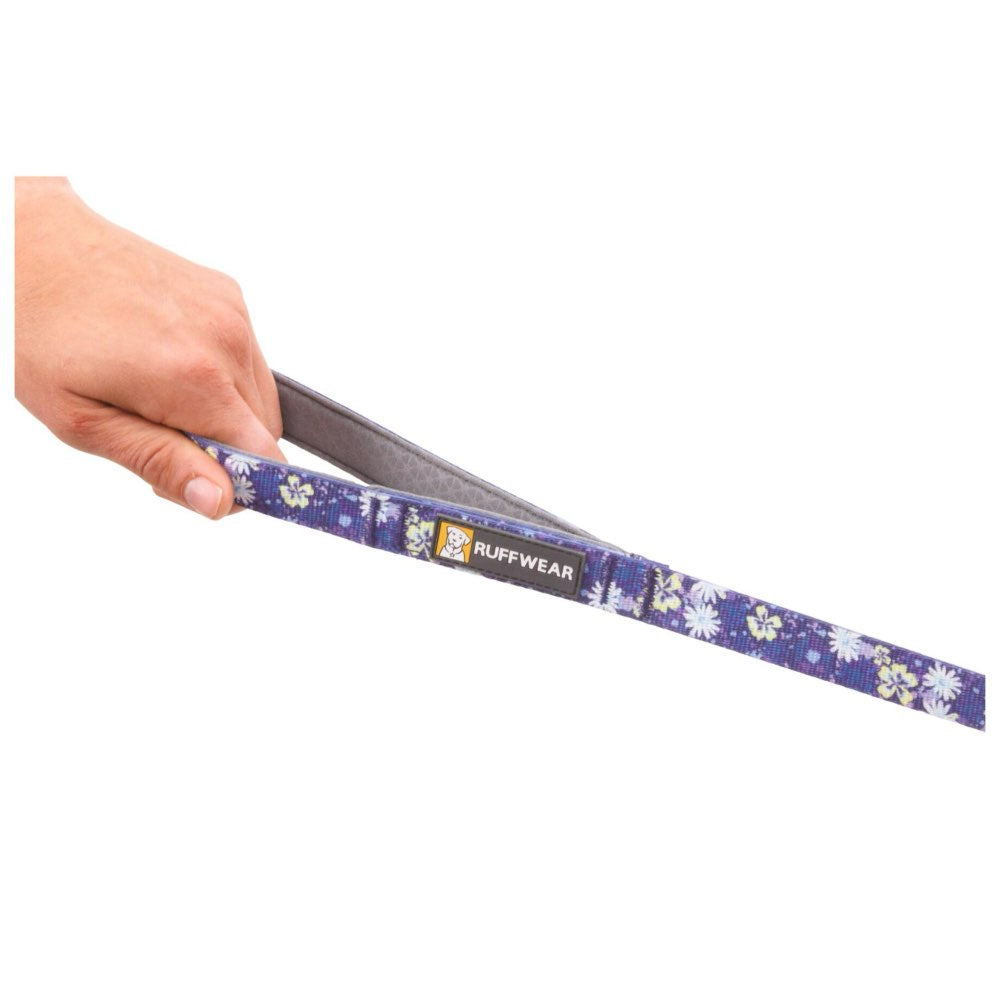 KOHE-VERSARY 10% OFF: Ruffwear Front Range Dog Leash (Wildflower)