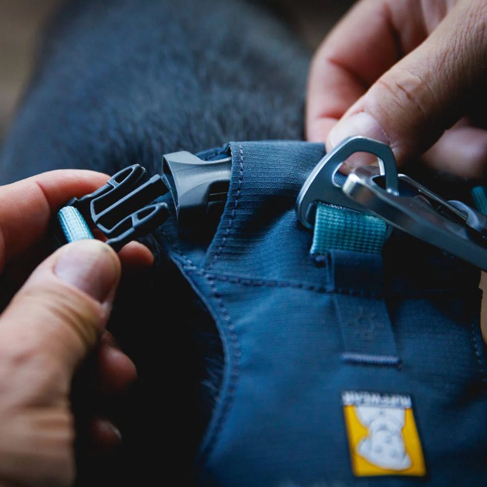 KOHE-VERSARY 10% OFF: Ruffwear Hi & Light Lightweight Low-Profile Dog Harness (Basalt Gray)