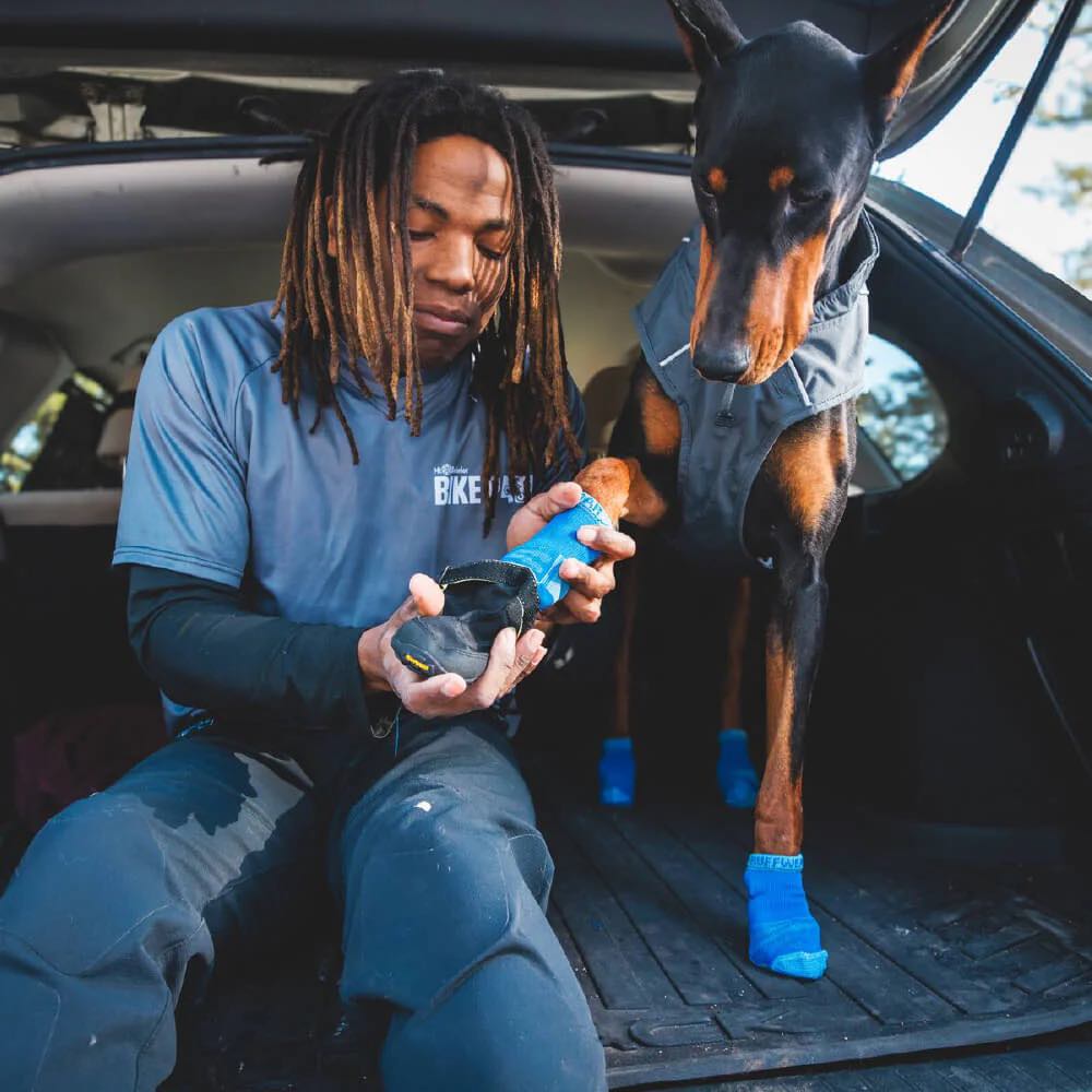 KOHE-VERSARY 10% OFF: Ruffwear Summit Trex Reflective Lightweight Dog Boots (Obsidian Black)