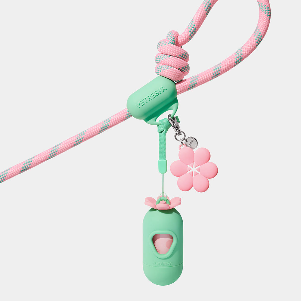 VETRESKA Connect Hands-Free Dog Poop Bag Clip (Flora)