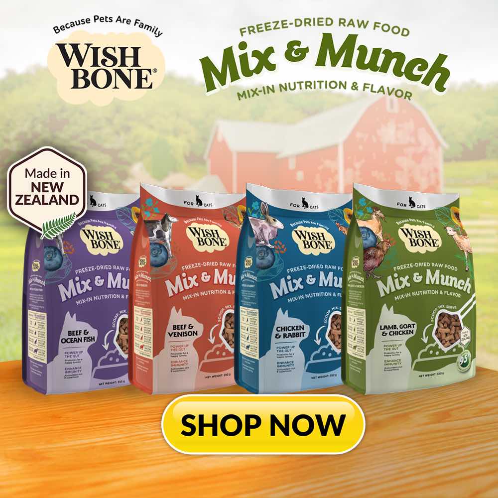 Wishbone Mix & Munch Lamb, Goat & Chicken Grain-Free Freeze-Dried Raw Food Cat Food Topper 350g