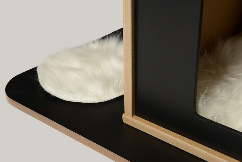 Vesper V-Double In Black Cat Condo - Kohepets