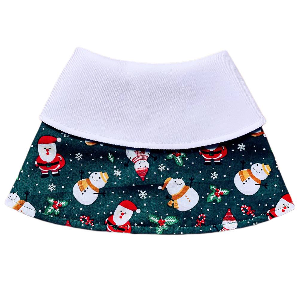 RuffCo Handcrafted Cape For Cats & Dogs (Green Snowman)